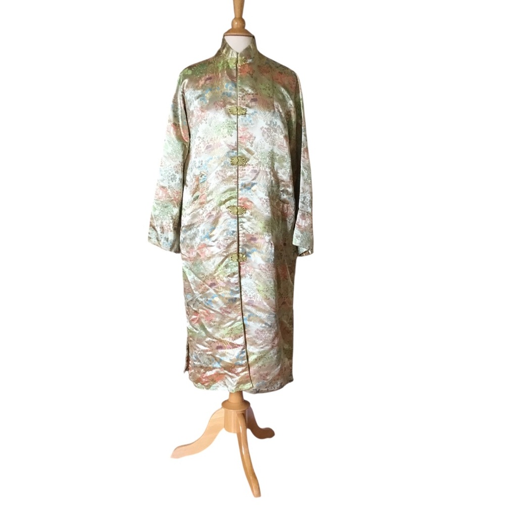 Vintage Golden Dragon Asian Theme Brocade Silk Jacket